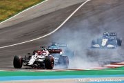 ‘Les ingénieurs étaient presque tous partis' : Räikkönen ravi du redressement de Sauber F1