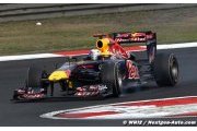 Two Renault RS27 engines on podium