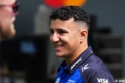 Hadjar bluffé par Verstappen : 'Je n'ai jamais ressenti ce qu'il ressentait'