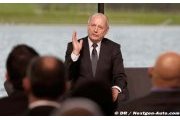 Dennis : McLaren travaille jour et nuit pour préparer 2016