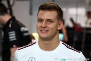 Mercedes F1 : Schumacher explique ce qu'il apporte aux titulaires