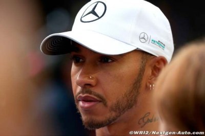 Title hopes not over for Vettel - Hamilton