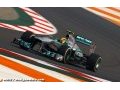 Deux fêlures trouvées dans le châssis de Lewis Hamilton