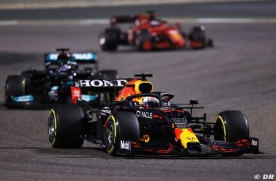 Horner&nbsp;: Verstappen ’nous a soutenus’ malgré la stratégie à Bahreïn