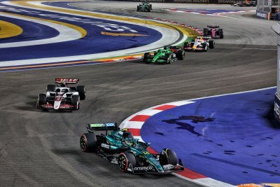 Médusé par Hamilton, Alonso trouve logique de récupérer sa 7e place