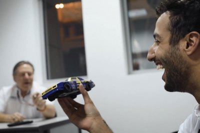 Ricciardo va piloter la NASCAR de Dale Earnhardt à Austin