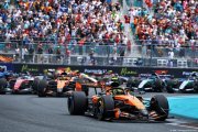 Norris gagne le Sprint de Miami, doublé McLaren F1 devant Leclerc