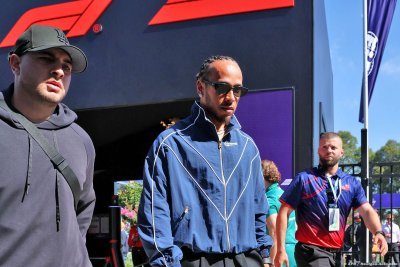 Hamilton a dû ’enfreindre les règles’ pour amener la mode en F1