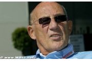 F1 legend Moss backs Massa over team order