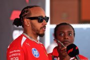 Hamilton annonce la couleur pour Ferrari : Nous serons compétitifs... mais pas favoris
