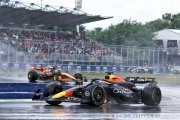 Verstappen gagne une course folle au Canada devant Norris et Russell