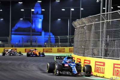 Après un podium manqué, Ocon veut conclure ’du mieux possible’ à Yas Marina