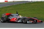 Hamilton not worried about McLaren wing saga