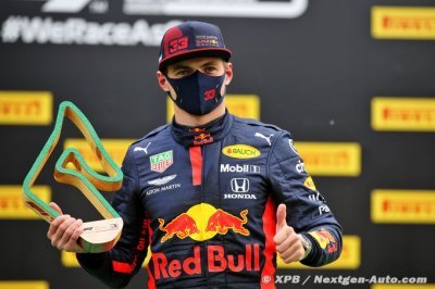 Verstappen : Même avec l’aide d’Albon, Hamilton aurait gagné car il gérait son rythme