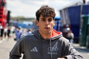Bortoleto défend la F1 de 2026 : 'Verstappen, Hamilton ou Leclerc ne sont pas devenus lents'