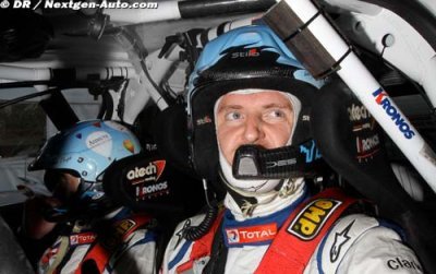 Day one review: Wilks on top after night tests