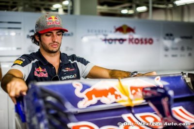 Red Bull a bloqué le transfert de Sainz chez Renault selon son père