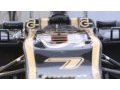 Videos - The Lotus E21 in details & in a laser show