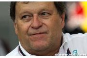 Haug insists 'no cracks' in Mercedes team harmony