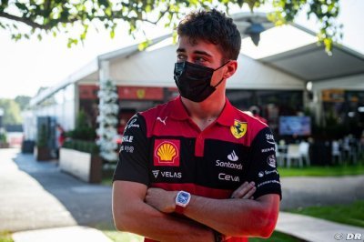 Leclerc a vu sa montre de 300.000 euros volée par un faux fan