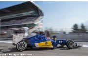Crash turns heads but Ferrari shining brightest