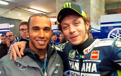 Hamilton a rencontré Rossi au GP de France Moto