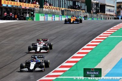 Espoirs déçus : le vent emporte les Williams F1 loin des points