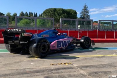 Plus de 1700 km pour les pneus Pirelli 2023 à Imola ce mardi