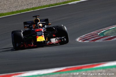 Verstappen&nbsp;: Nous visons trois dixièmes d’écart avec Mercedes