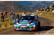 Petter Solberg holds third for Ford