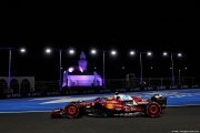 Hamilton : Il me faudrait une transplantation de cerveau pour piloter la Ferrari SF-25