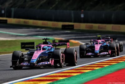 Briatore admet que Racing Bulls ’a fait un meilleur travail’ qu’Alpine F1
