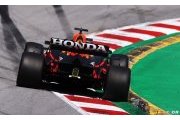 Spain, FP3: Verstappen sets the pace in final practice