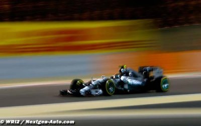 Bahreïn : Rosberg bat Hamilton pour la pole !
