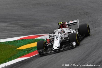 Leclerc promet de se donner à fond après sa pénalité