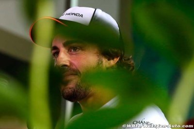 FP1 & FP2 - Singapore GP report: McLaren Honda