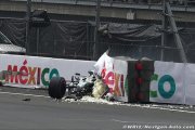 Bottas s'est fait mal aux genoux lors de son crash
