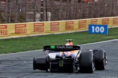 ’Ca craint pour nous deux’&nbsp;: Lawson est autant frustré que Sainz