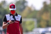 Giovinazzi not ready to kick F1 'drug'