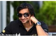 Karthikeyan lorgne sur une place en Indycar