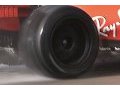 Leclerc a bouclé 110 tours avec les 18 pouces de Pirelli