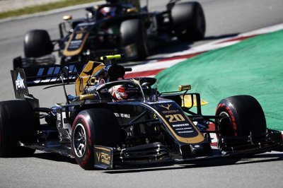 Haas team orders to be decided by bosses - Magnussen