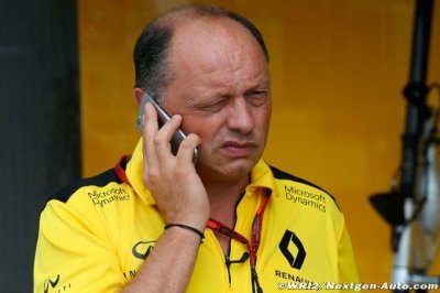 Renault to consider driver choice ’next week’ - boss