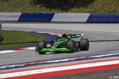 F1 pundits say Zhou doesn’t deserve race seat