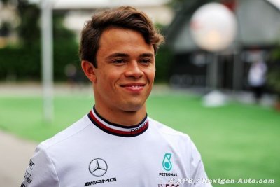 Red Bull signs de Vries for Alpha Tauri seat - report