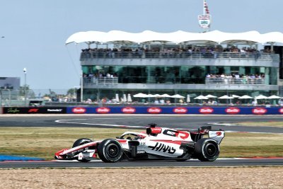 Bearman, Ocon admit Haas has fallen behind