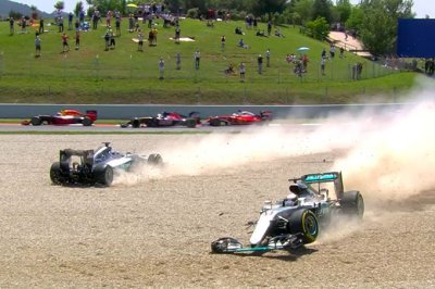 Rosberg révèle ce qui s’est passé après son crash avec Hamilton en 2016