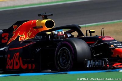 Hockenheim, FP1: Ricciardo quickest ahead of Hamilton
