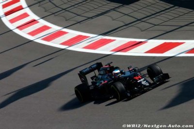 McLaren-Honda can target podium in 2016 - Alonso