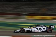 Gasly a 'manqué de vitesse' pour profiter d'une course folle à Sakhir